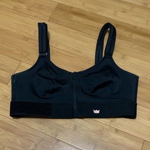 Shefit adjustable sports bra